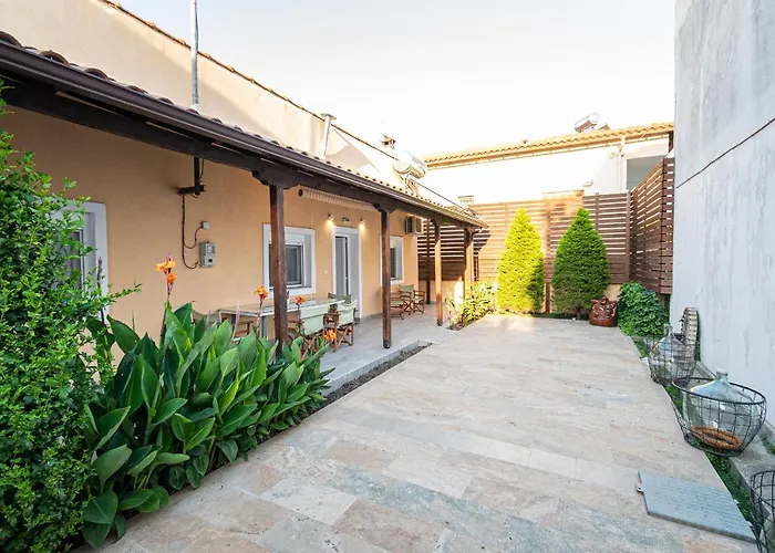 Alley House By Rentalspro Services - Halkidiki *